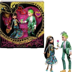 Monster High Cleo And Deuce Howliday Love Edition 2 Pack With Shipper